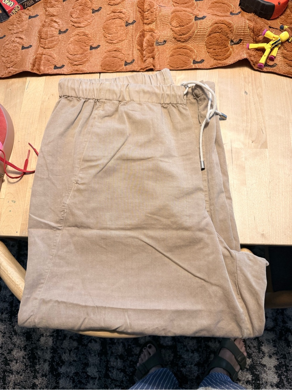 Universal Thread cropped pants